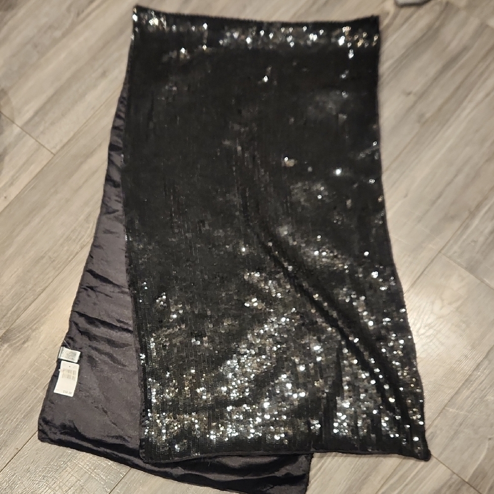NWT Collection XIIX Women's Black Sequins Scarf